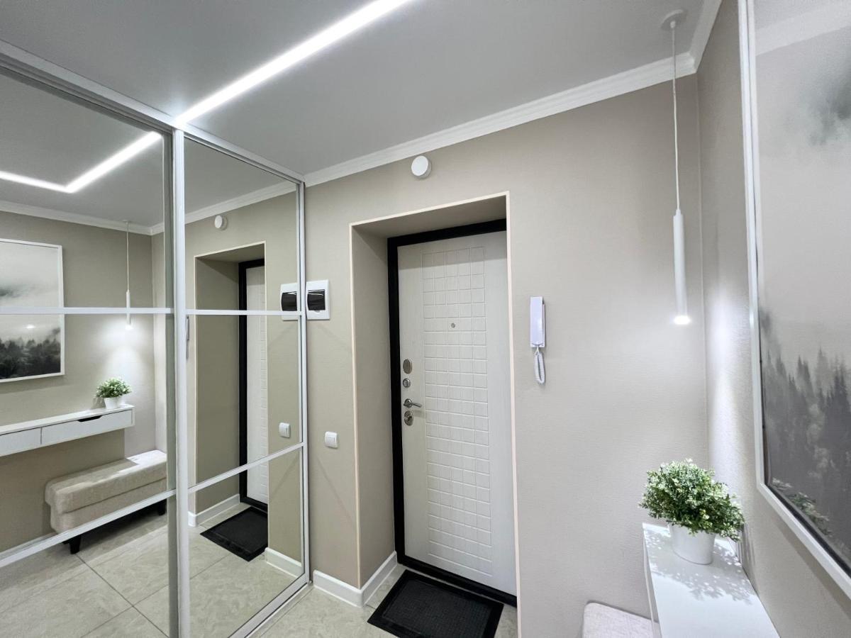 Luxury Apartments Pavlodar Exterior foto